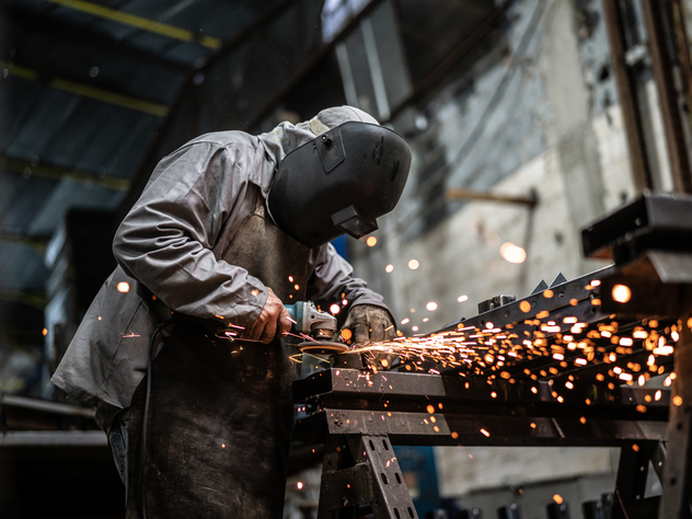 Wir betreuen unter anderem Industriekunden im Metallbau.